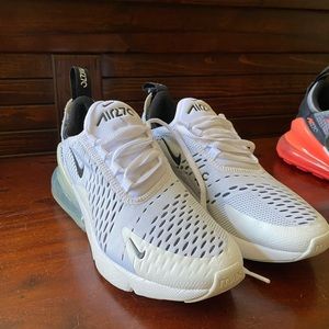 Nike Air Max 270